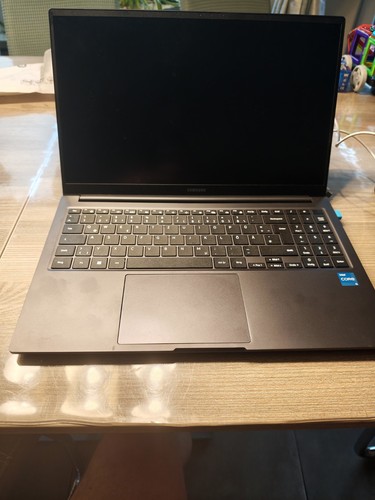 Samsung galaxy book intel - book,
