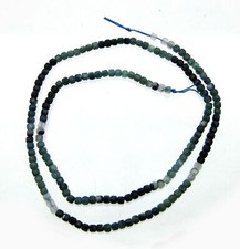 Strang Würfel Turmalin blau