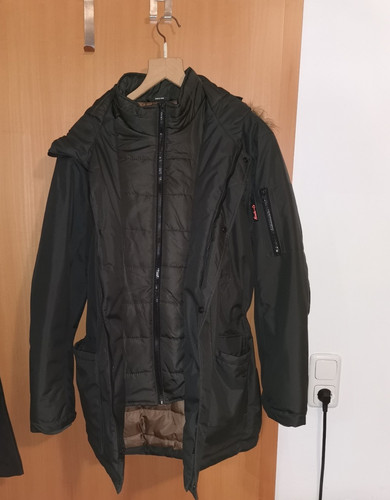 Winterjacke der marke - winterjacke,