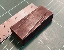 Alter, großer Druckbuchstabe