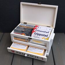 Medizinkasten Erste Hilfe