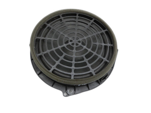 Loudspeaker right front - loudspeaker,
