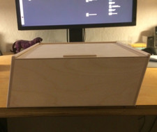 Holzkiste Handarbeit – Schräg – Sperrholz ca 30x28x12cm – Schieber