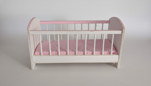 Kleines puppenbett mit - kleines,