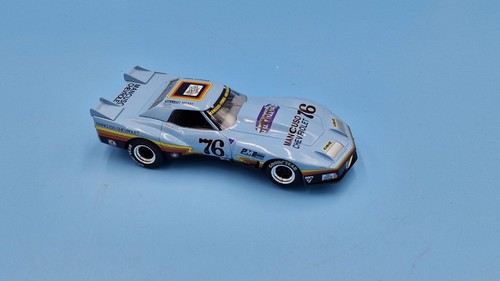 Revell corvette mancuso 76 - corvette,