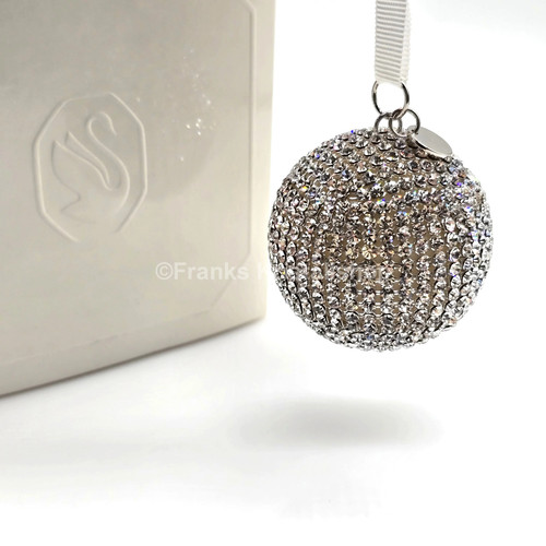 Swarovski holiday magic - swarovski,