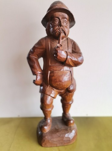 Holzfigur bauer mit - bauer, lederhosen