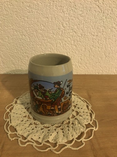 Alter bierkrug steinkrug - bierkrug,