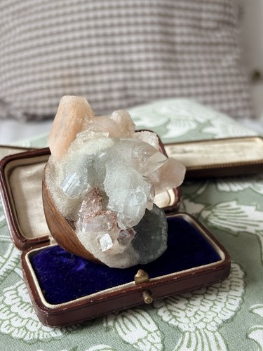 Kristall geode cluster - kristall,