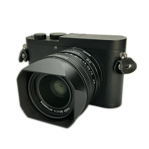 Leica monochrom schwarz - q2,