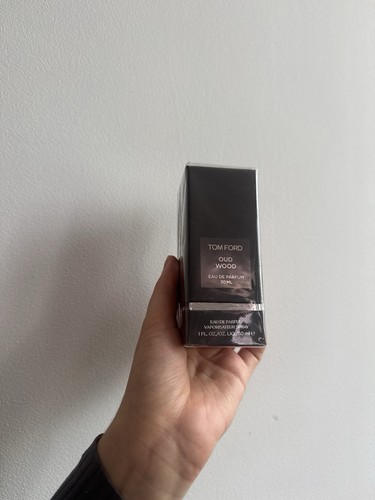 Tom ford oud wood eau - ford,