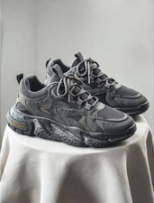 Stilvolle und elegante Herren-Laufschuh