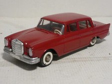 RARITÄT GAMA 407 MERCEDES 220