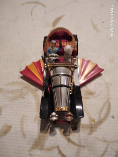 Corgi toys chitty - -, 1/45