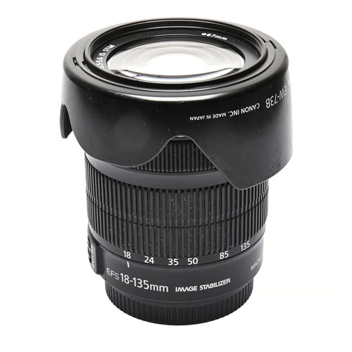 Canon 135mm 5 - 18-135mm, f3.5-5.6