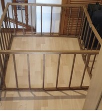 Alter Laufstall, Laufgitter 1 m x 1 m, 50 cm zusammenklappbar