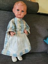 große Schildkrötpuppe Ursel