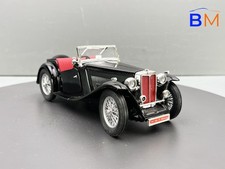 1:18 RoadSignature 92468 1947 MG TC Midget // 4 K 0395