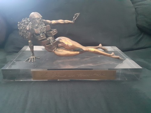 Dali salvador femme - la,