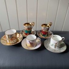 Fine Bone China gemischtes Set Tasse & Untertassen - Royal Worcester, Bayernisch, Caverswall