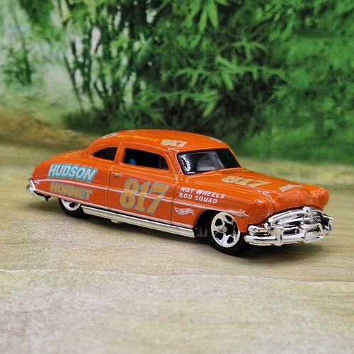 Hot wheels hudson hornet - hot,
