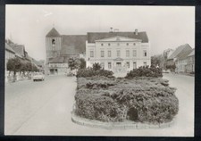 Wusterhausen a. Dosse 1982, Marktplatz und Rathaus, Mahnmal