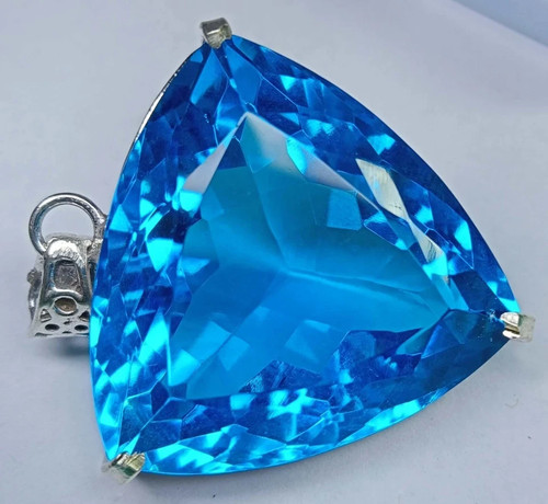 Natürlich 105 karat topas - 105,