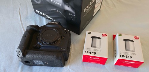 Canon eos mark iii - eos-1d, x