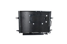 NRF 350211 Kondensator Klimaanlage passend für MERCEDES-BENZ CLS (C219)