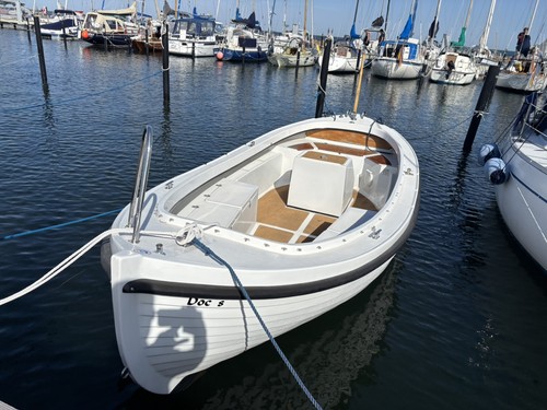 Tuckerboot poca dammjolle - tuckerboot.,