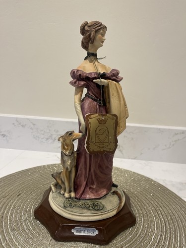 Capodimonte stil dame mit - stil,