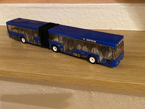 Siku gelenkbus mercedes - gelenkbus,