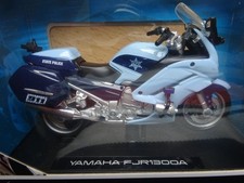 Yamaha FJR 1300 A Polizei States Police  Motorrad 1:18 *NEU* ca. 12cm