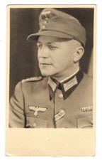 Foto/Photo Portrait Wehrmacht Oberleutnant; Ek 2kl & WiO & Bandspange; München