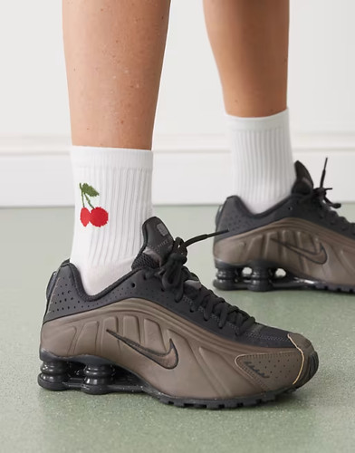 Nike shox braun - nike,