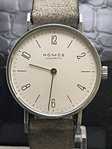 Nomos glashütte tangente - nomos,