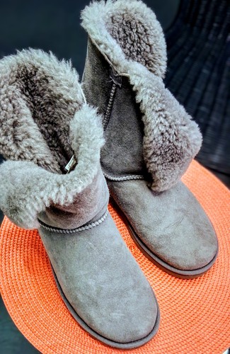 Ugg bailey button 5803 damen - w,