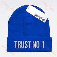 Trust No 1 Knitted Woolly Swag