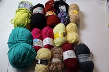 1kg Wollpaket verschiedene Materialien Wolle Wollreste siehe Bild Top Zustand