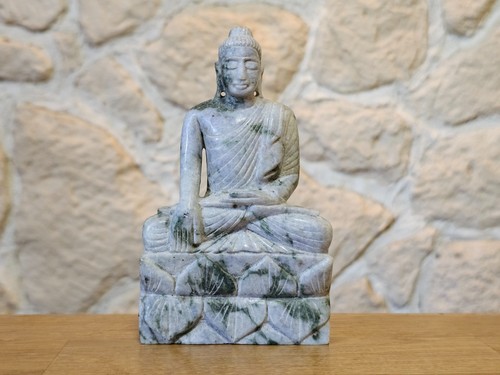 Buddha aus jade jadeit - jade, ca