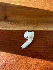 Apple AirPods Pro 1 Generation, rechter AirPod + Ohreinsätzte