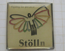 STÖLLN / FLYING FOR PEACE /