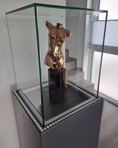 Dolly buster venus award - dolly,