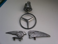 alte Fahrrad / Auto Embleme  ,  Schutzblechreiter NSU - Raveneick - Mercedes