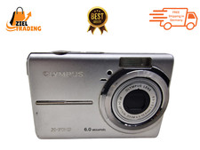 Olympus X-750 Digitalkamera 6.0MP mit 3x optischem Zoom - Silber Kompakt