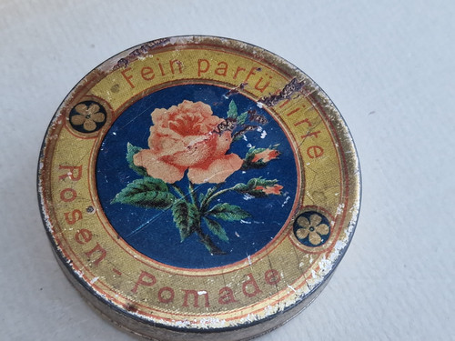 Alte vintage blechdose - alte,