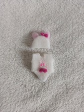 miniatur Puppenkleidung für