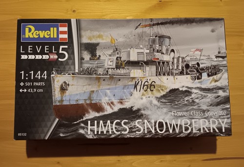 Revell hmcs snowberry - -,