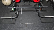 ATX Rackable Cambered Squat Bar Langhantelstange für 50 mm Scheiben