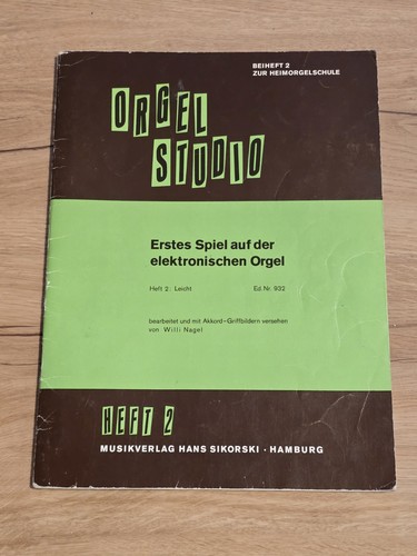 Orgel studio erstes spiel auf - studio,